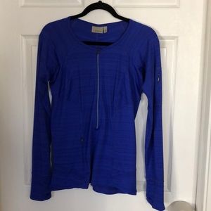 Athleta quarter zip long sleeve shirt